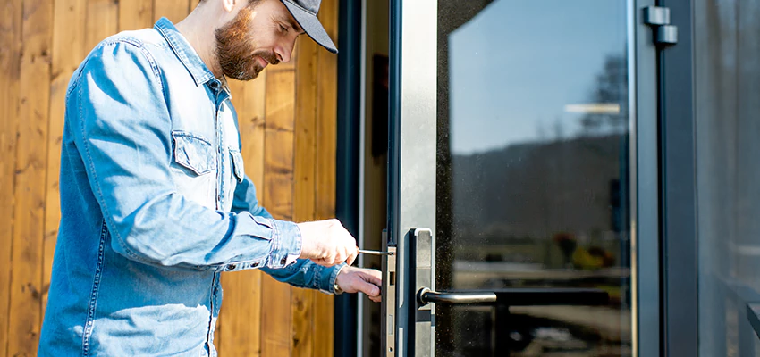 Frameless Glass Storefront Door Locks Replacement in Kearny, NJ